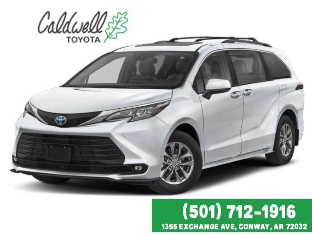 Used 2025 Toyota Sienna XLE w/ XLE Plus Package image 71