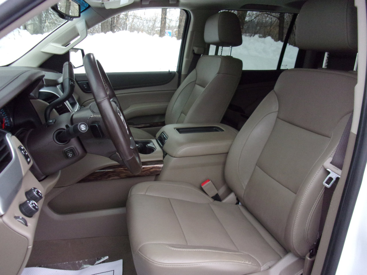 Used 2019 GMC Yukon XL SLT w/ Open Road Package image 8