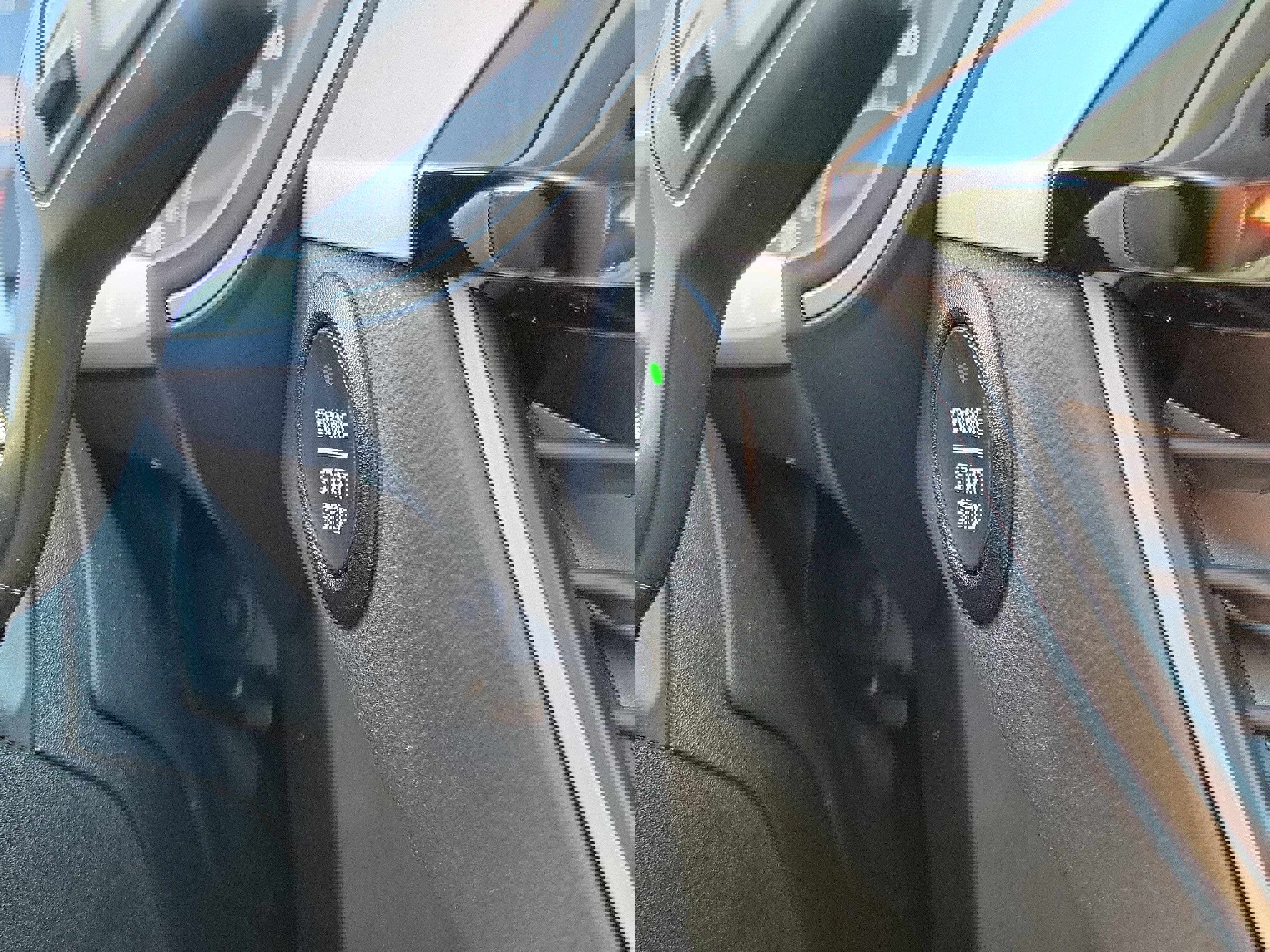 Used 2022 Ford Escape SE w/ Convenience Package image 28