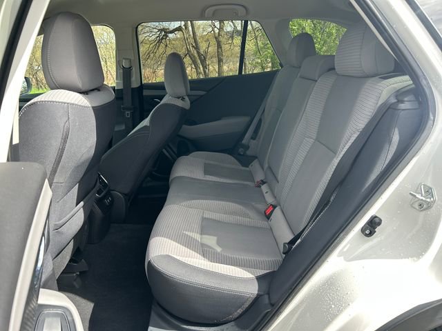 Used 2022 Subaru Outback Premium AWD/4WD image 27
