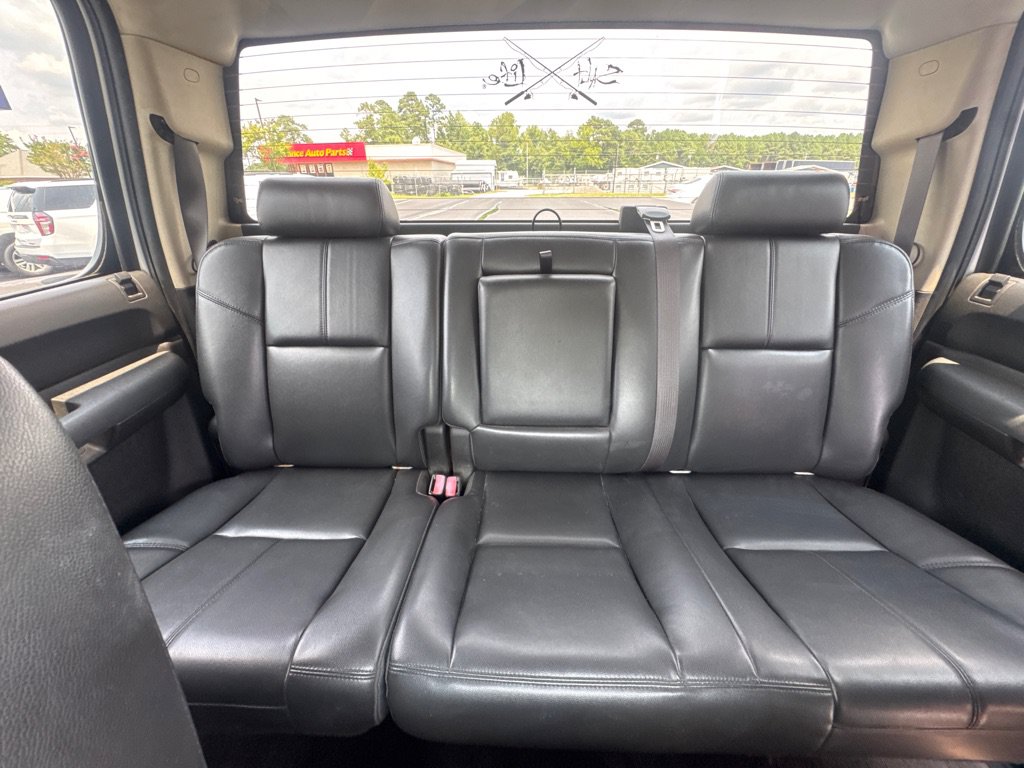 Used 2014 Chevrolet Silverado 2500 LT w/ Custom Sport Truck Package AWD/4WD image 16