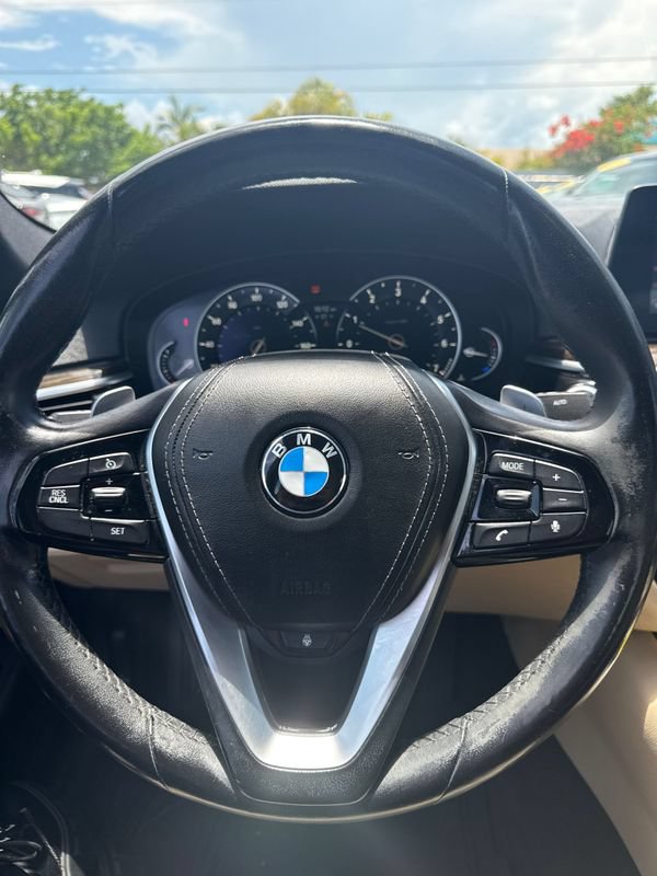 Used 2019 BMW 530i xDrive w/ Convenience Package AWD/4WD image 9