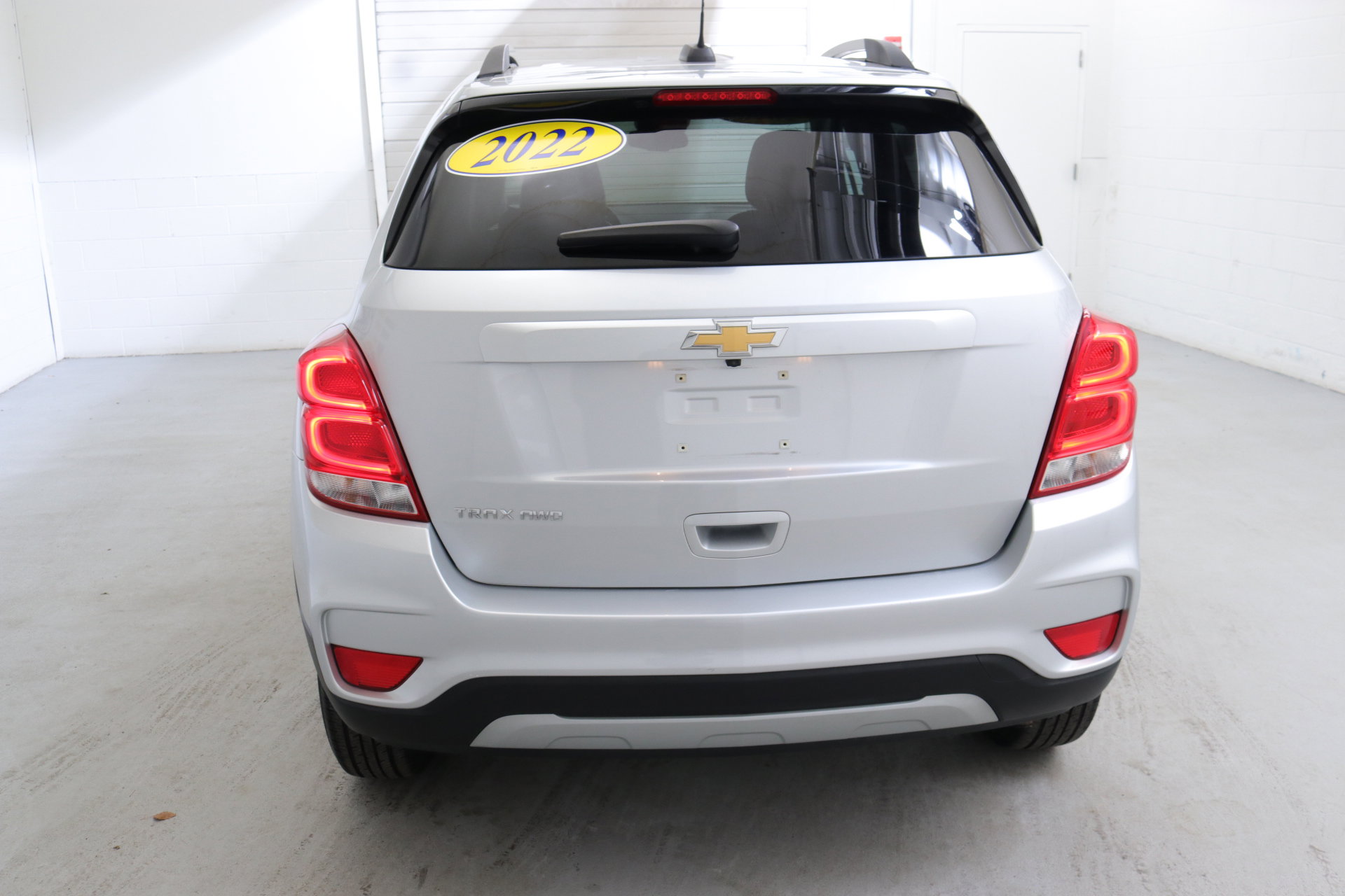 Used 2022 Chevrolet Trax LT w/ LT Convenience Package image 7