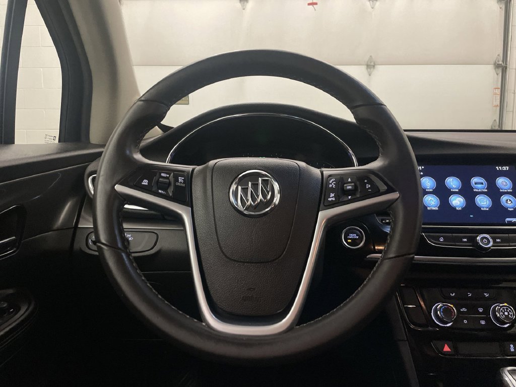 Used 2021 Buick Encore Preferred AWD/4WD image 5