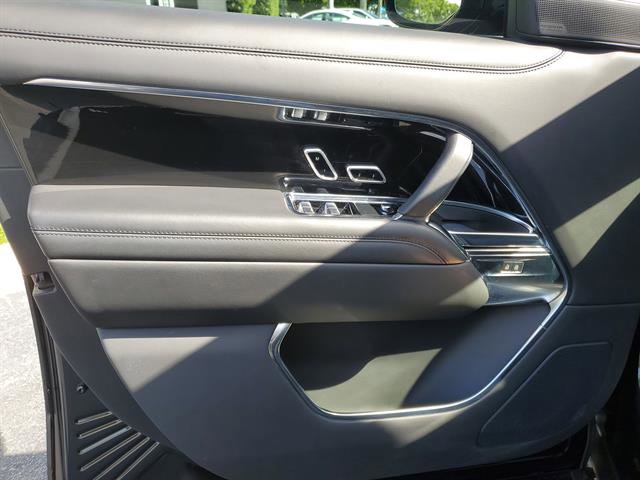 Used 2023 Land Rover Range Rover Long Wheelbase SE AWD/4WD image 40