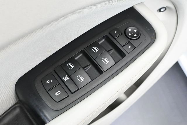 Used 2013 Dodge Dart SXT w/ Popular Equipment Group FWD image 18