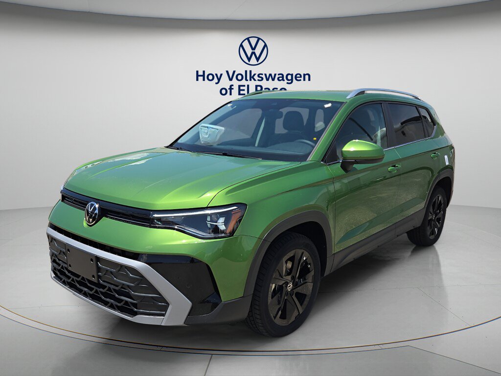 New 2026 Volkswagen Taos SE FWD image 6