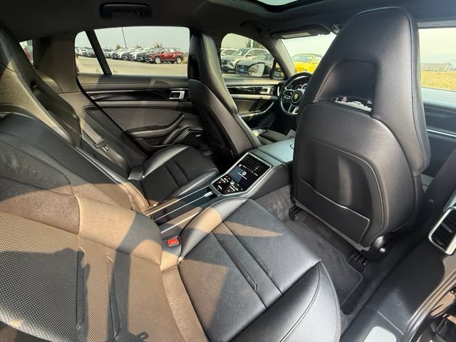 Used 2018 Porsche Panamera 4S AWD/4WD image 13