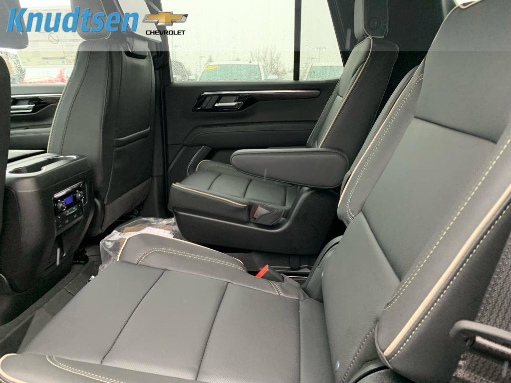 New 2026 Chevrolet Tahoe Premier AWD/4WD image 16