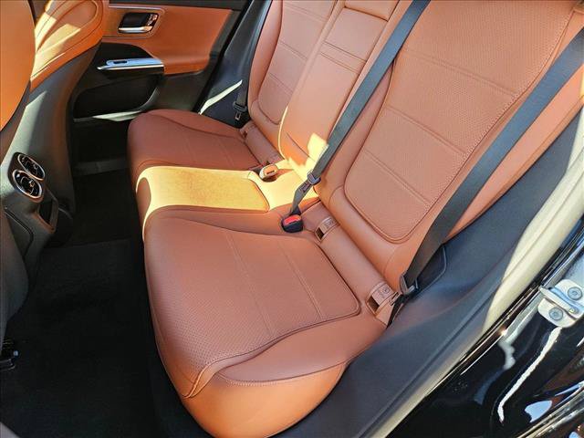 New 2027 Mercedes-Benz GLC 300 image 15