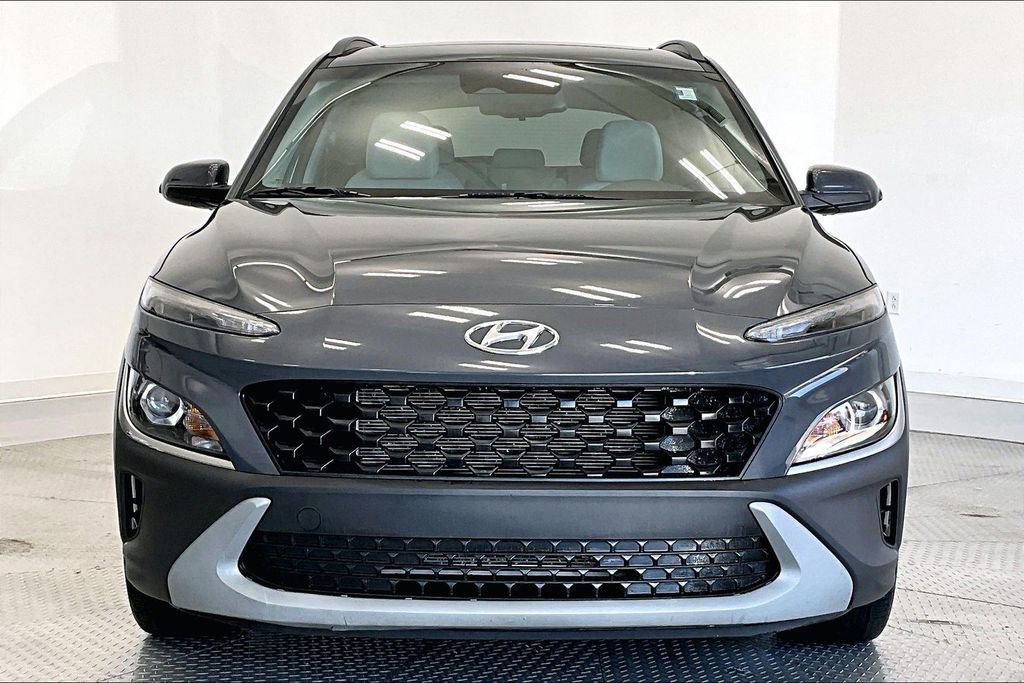Certified 2023 Hyundai Kona SEL w/ Convenience Package FWD image 3