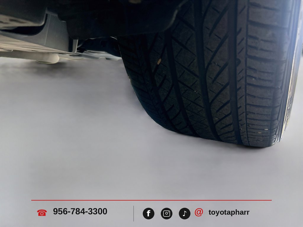 Used 2024 Toyota Camry SE AWD/4WD image 19