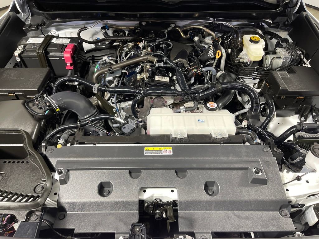 Certified 2025 Toyota Tacoma TRD Off-Road image 9