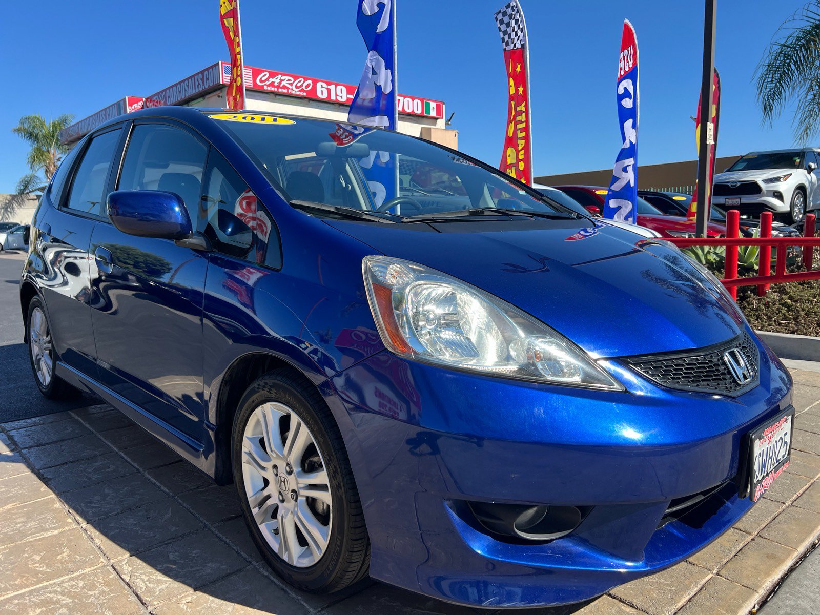 Used 2011 Honda Fit Sport image 1