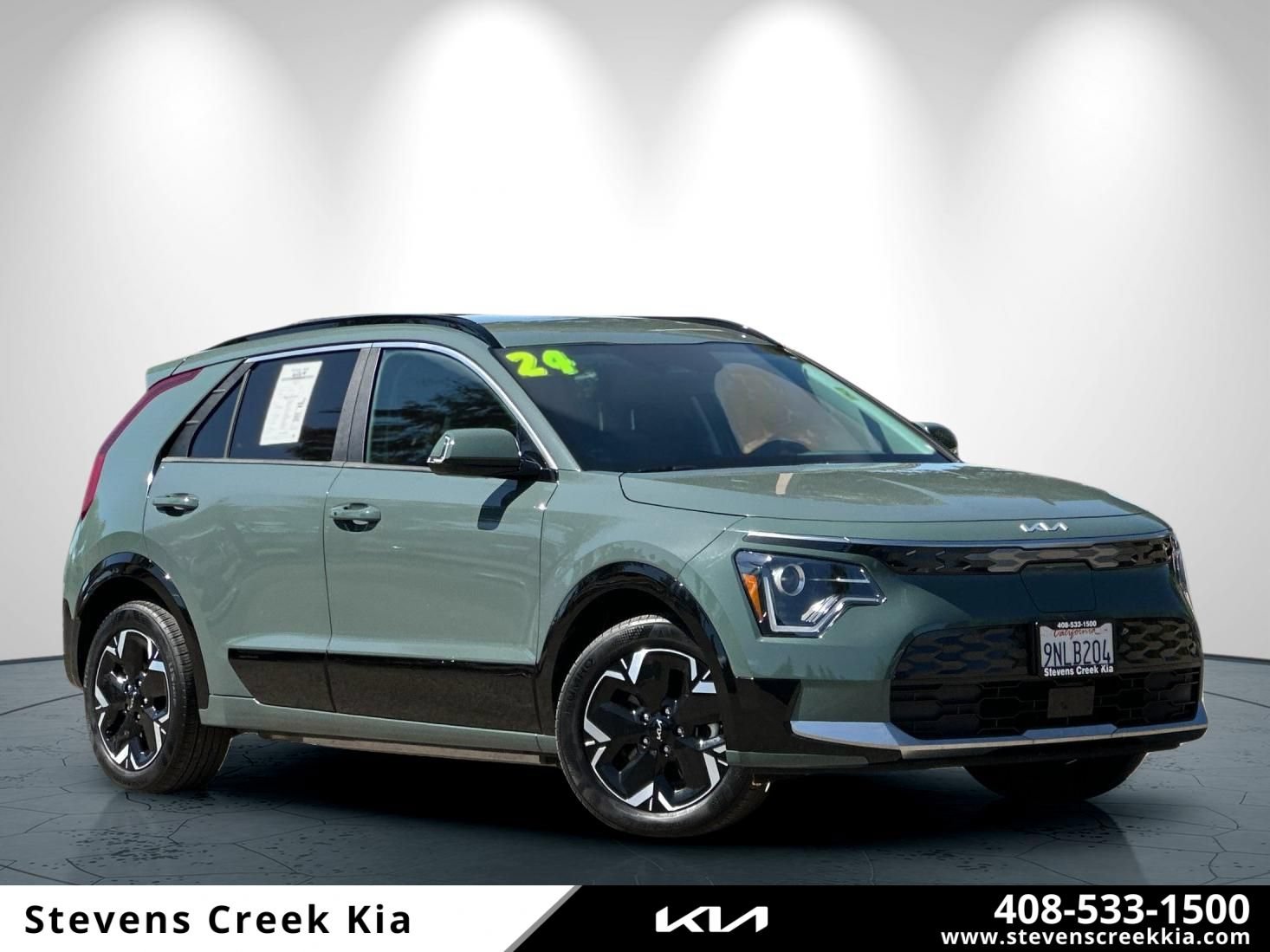 Certified 2024 Kia Niro Wind