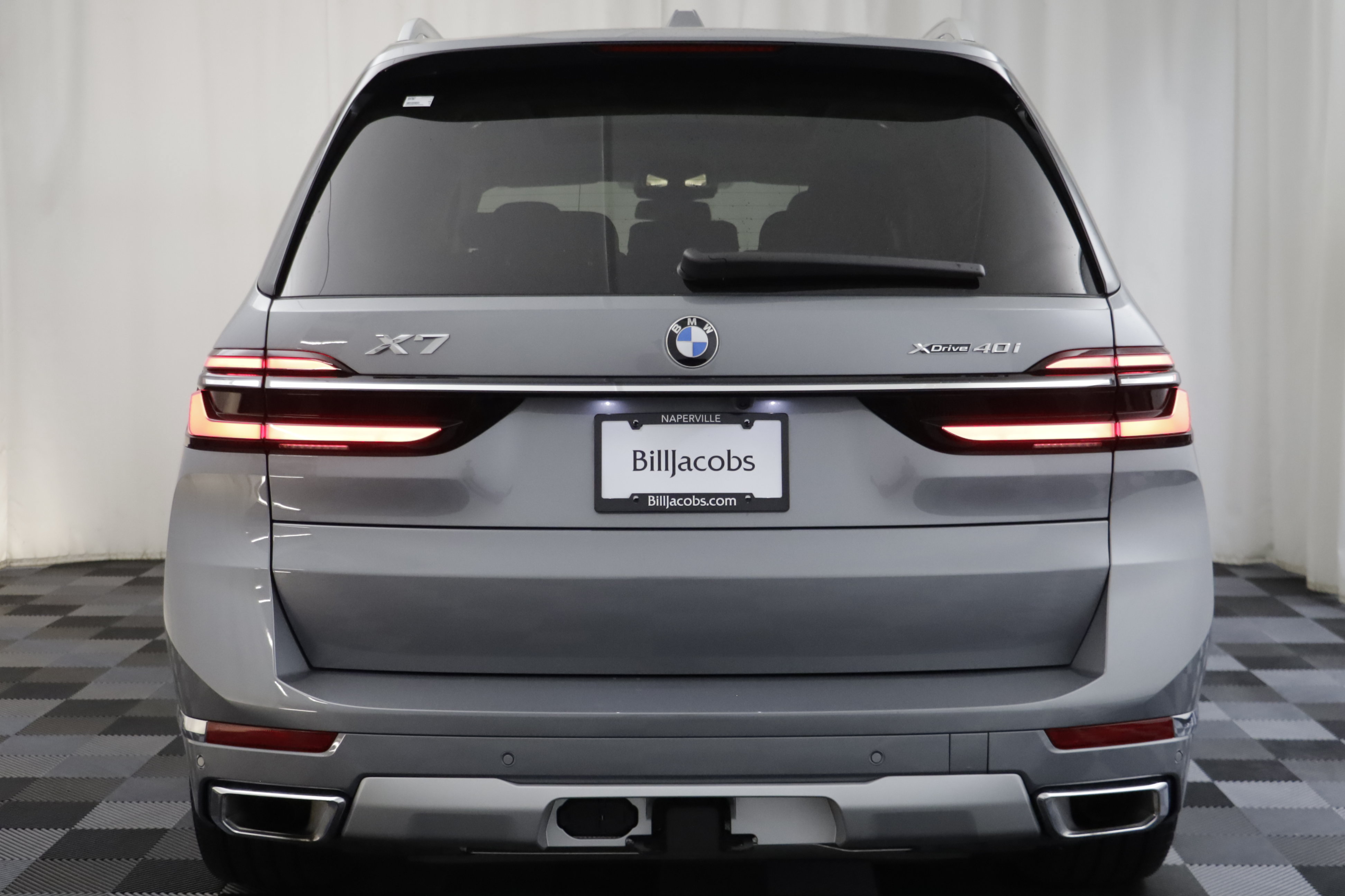 Used 2026 BMW X7 xDrive40i w/ Executive Package AWD/4WD image 17