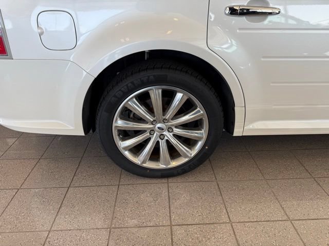 Used 2014 Ford Flex Limited w/ Equipment Group 303A AWD/4WD image 10