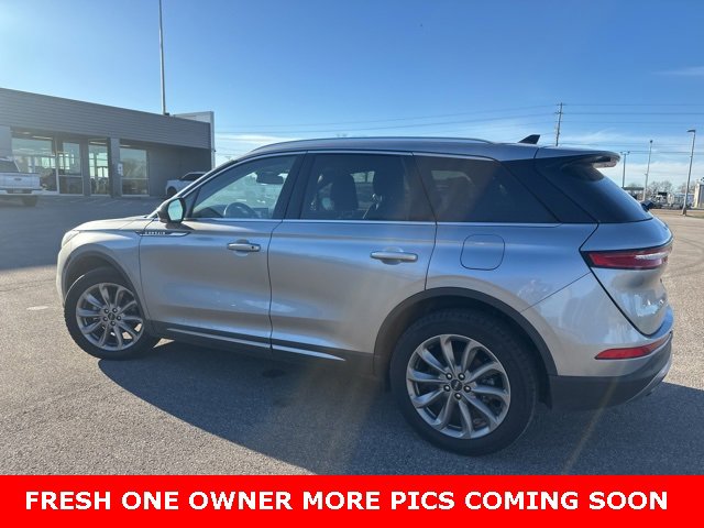 Used 2022 Lincoln Corsair AWD w/ Premium Package image 13