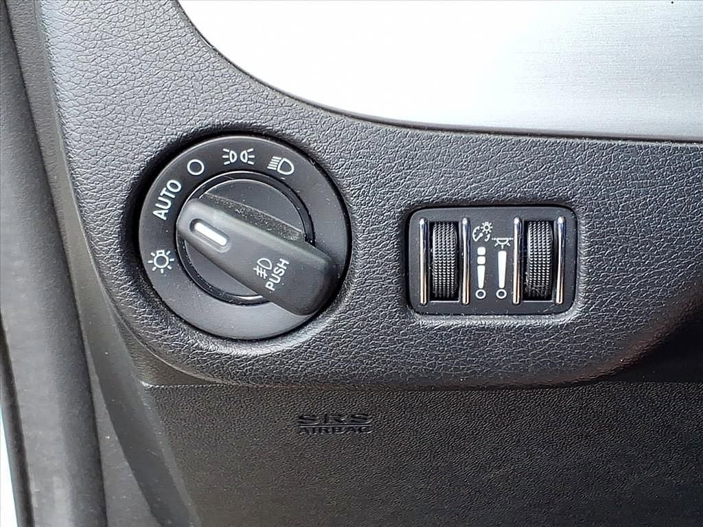 Used 2019 Dodge Grand Caravan GT FWD image 15