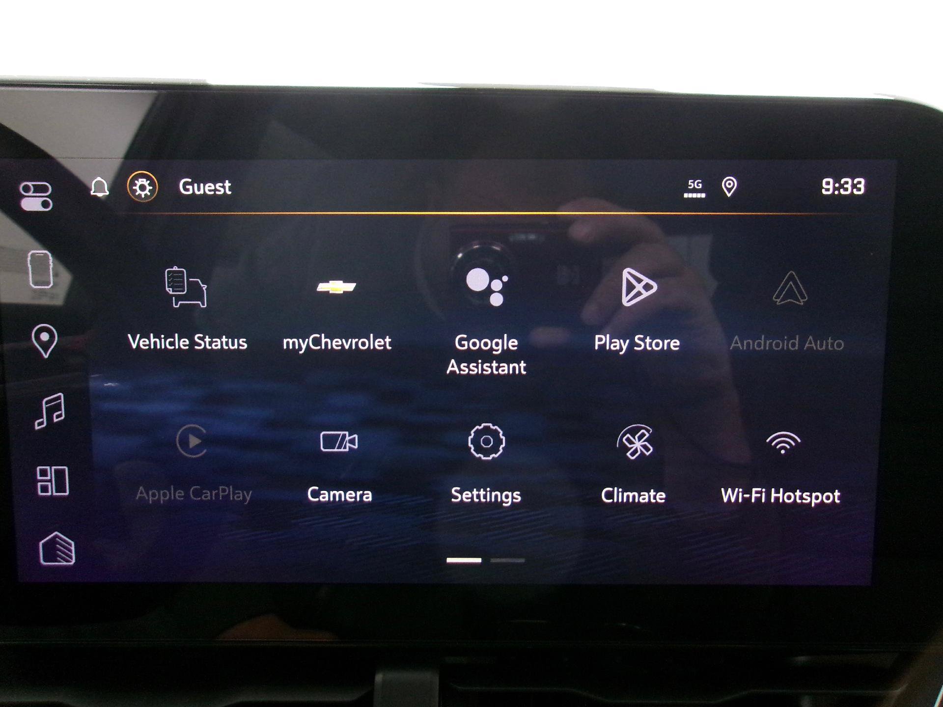 New 2026 Chevrolet Equinox RS w/ LPO, Floor Liner Package FWD image 4