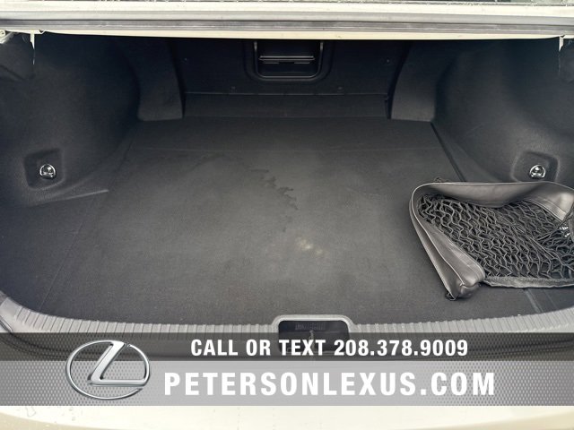 Used 2022 Lexus ES 300h w/ Accessory Package 2 image 18