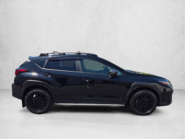 Used 2025 Subaru Crosstrek 2.5i Premium w/ Crosstrek Mirror Package AWD/4WD video 4
