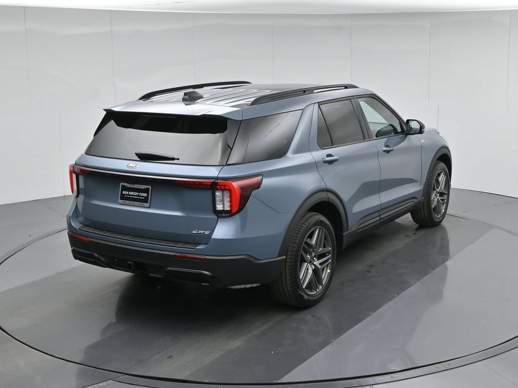New 2026 Ford Explorer ST-Line w/ ST-Line Street Pack AWD/4WD image 37