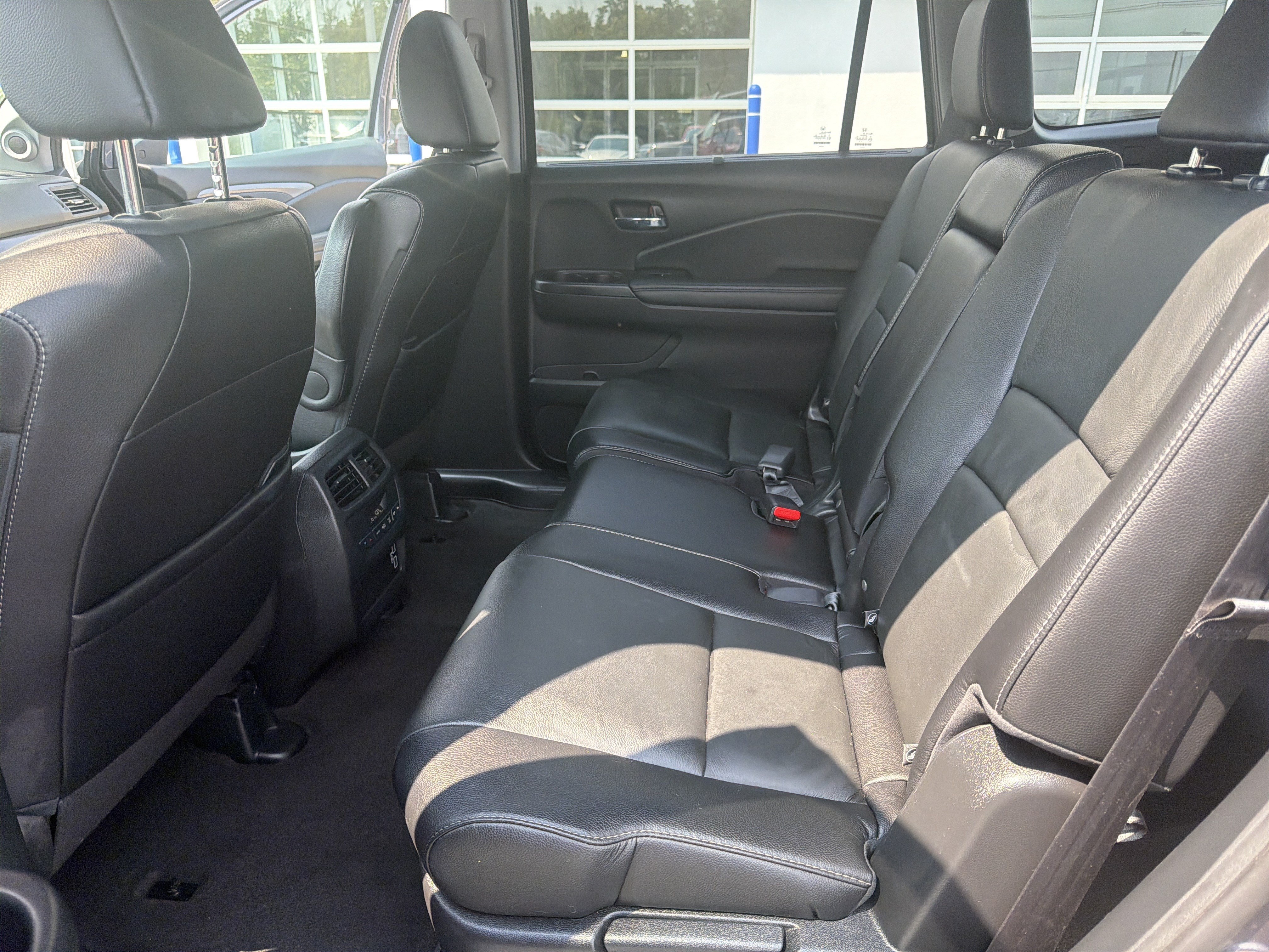 Used 2021 Honda Pilot EX-L image 24
