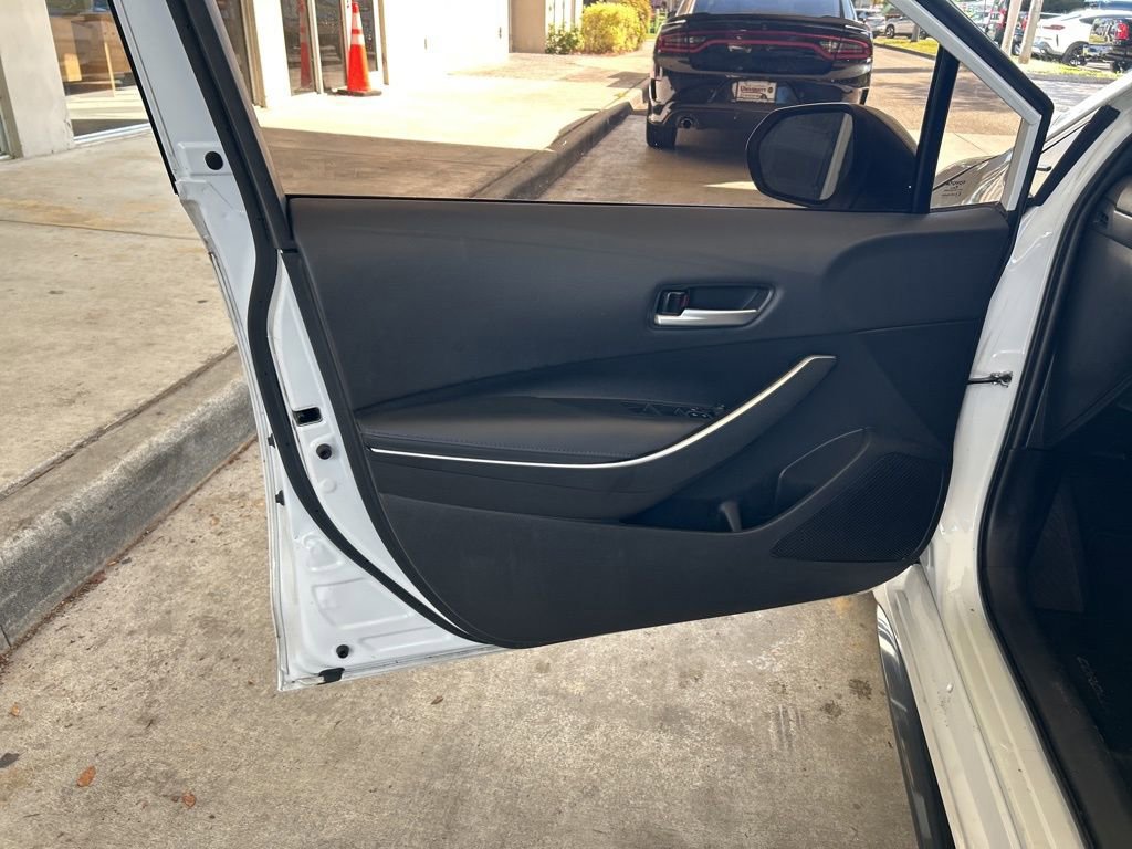 Used 2022 Toyota Corolla SE image 26
