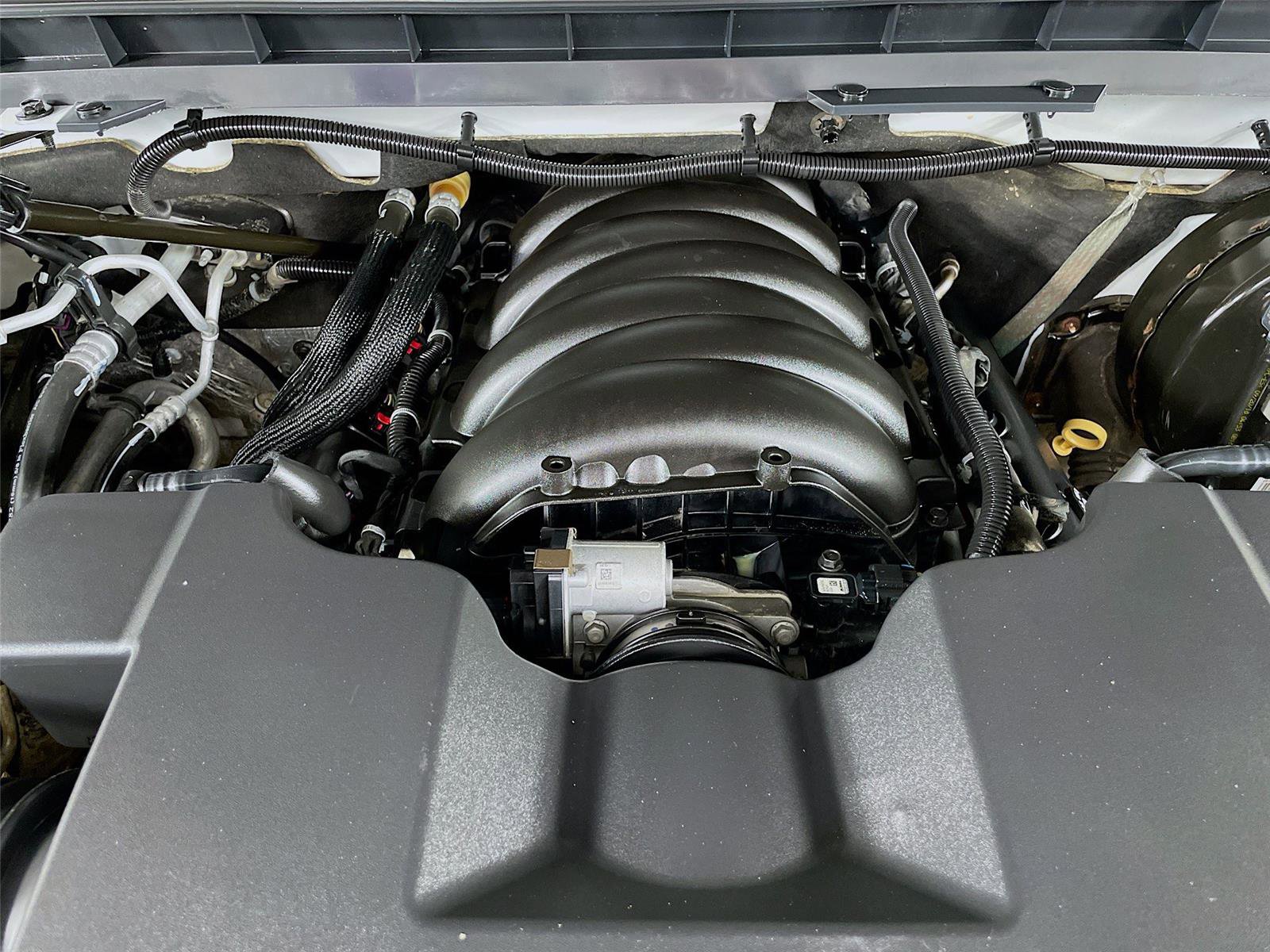 Used 2018 Chevrolet Silverado 1500 Custom w/ Custom Value Package image 31