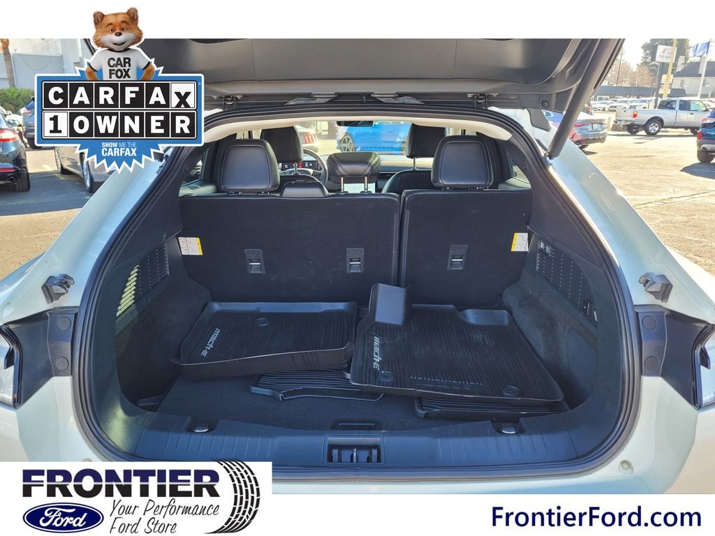 Used 2021 Ford Mustang Mach-E Premium image 7