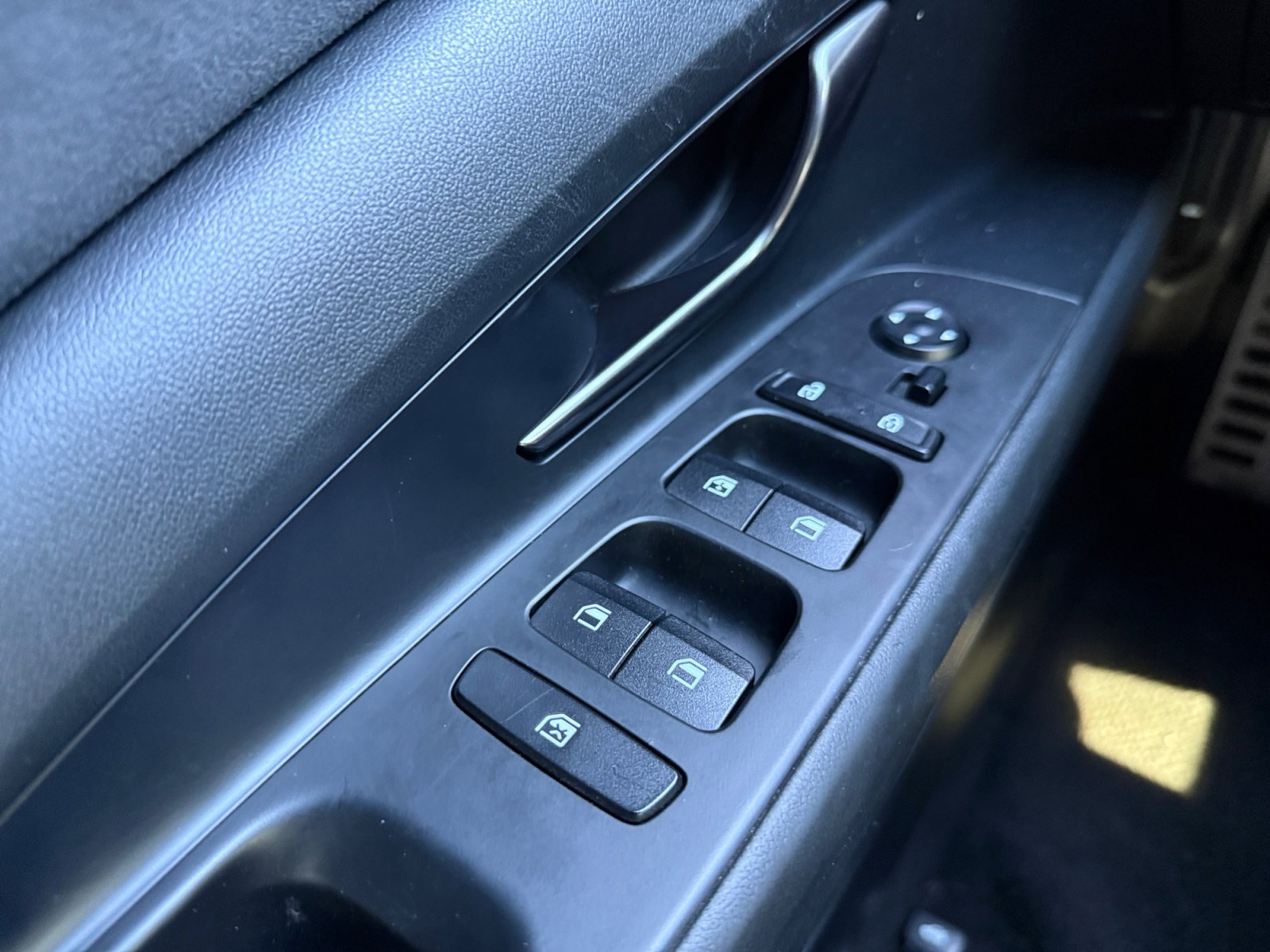 Used 2022 Hyundai Elantra N FWD image 20