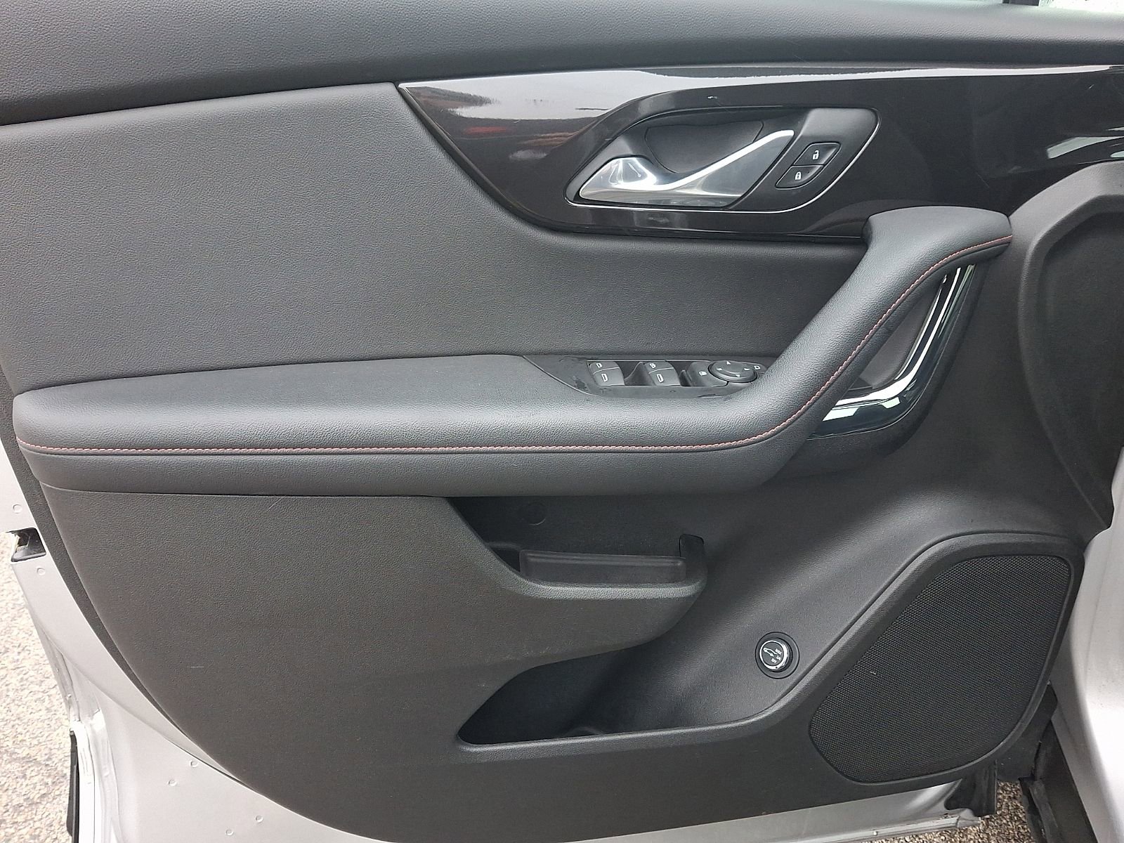 Used 2019 Chevrolet Blazer RS image 11