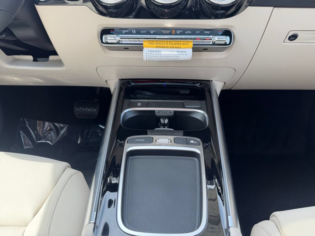 New 2026 Mercedes-Benz GLA 250 image 11