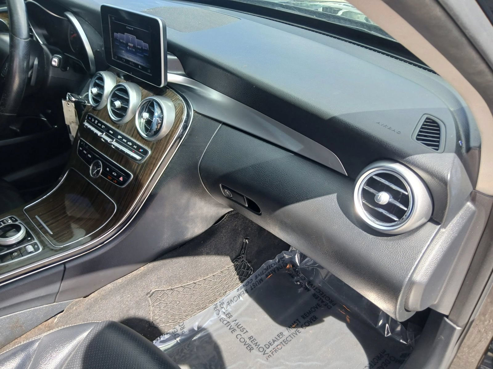 Used 2017 Mercedes-Benz C 300 Sedan w/ Premium 1 Package image 16