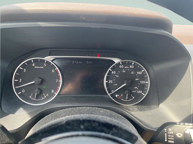 Used 2023 Nissan Rogue SV image 9