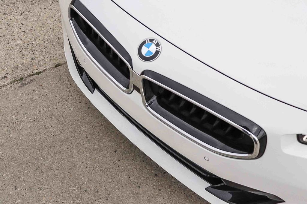 Used 2023 BMW 230i 230i w/ Convenience Package image 9