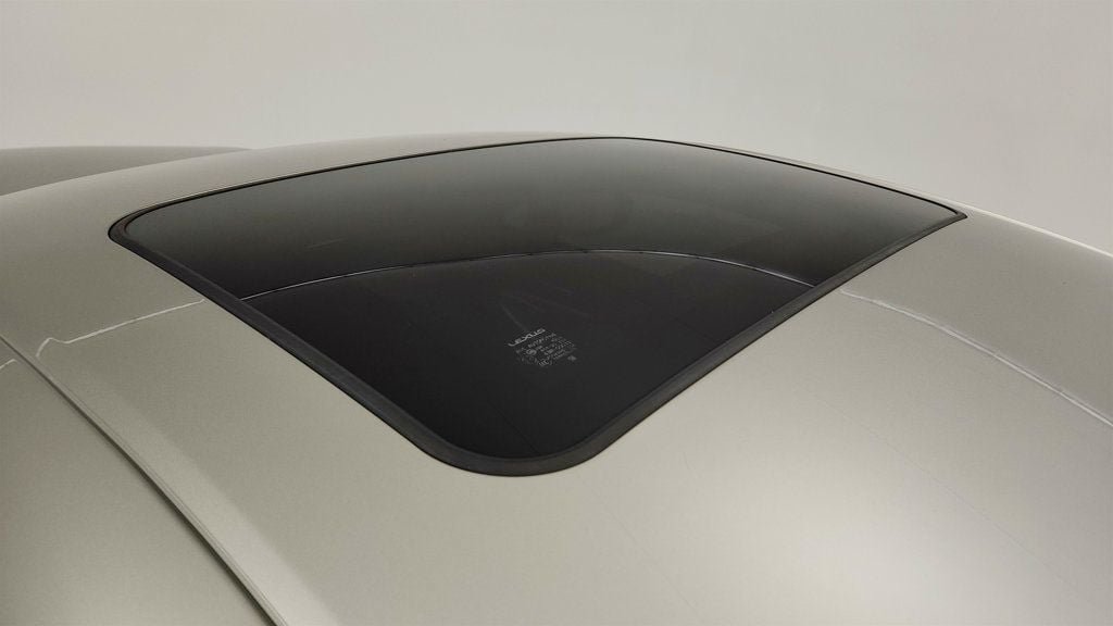 Used 2017 Lexus RC 350 F Sport RWD image 10