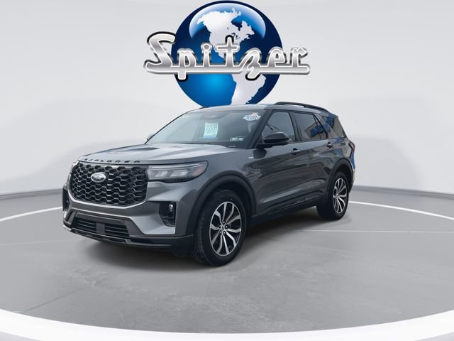 Used 2025 Ford Explorer ST-Line image 4