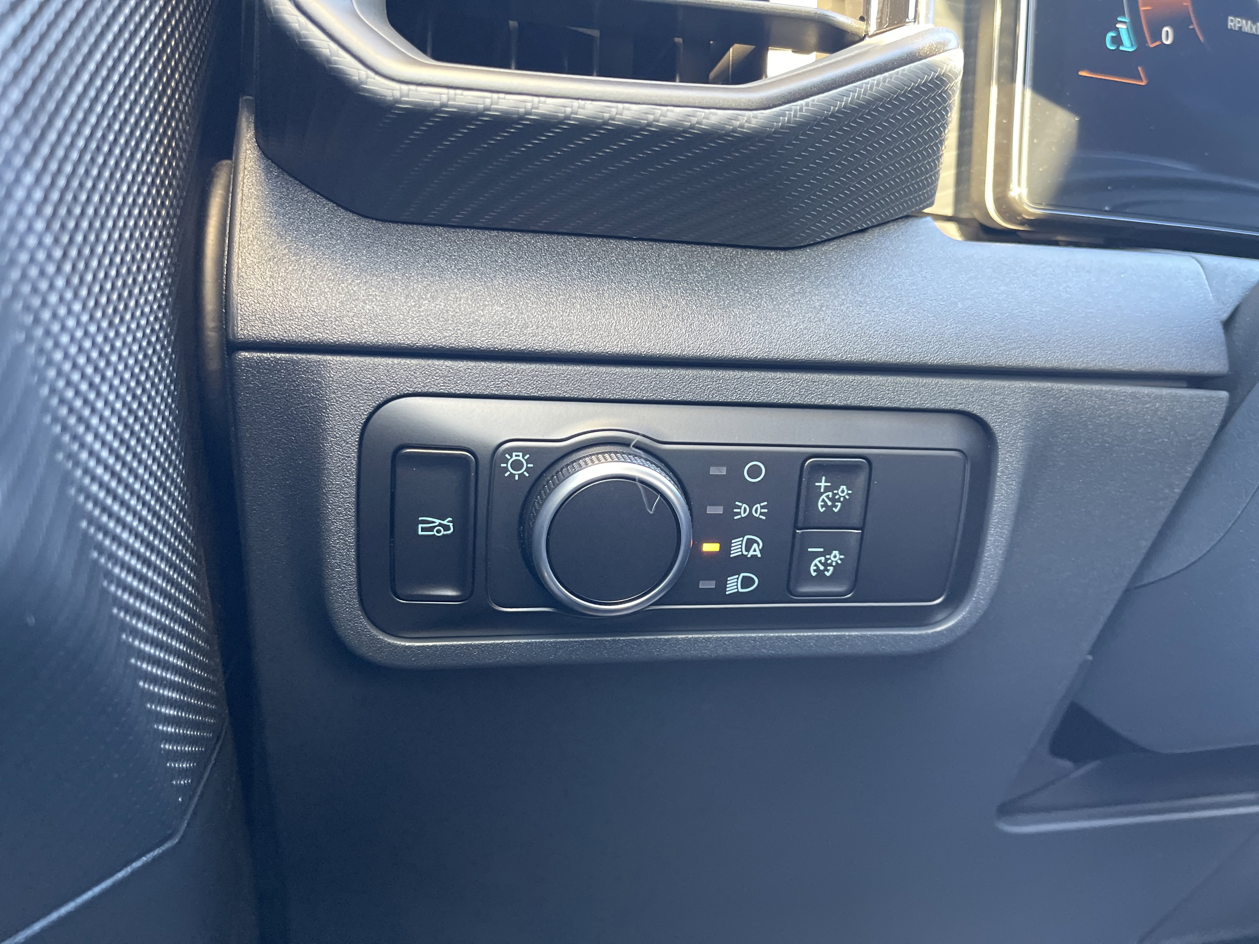 New 2025 Ford Mustang Coupe image 19