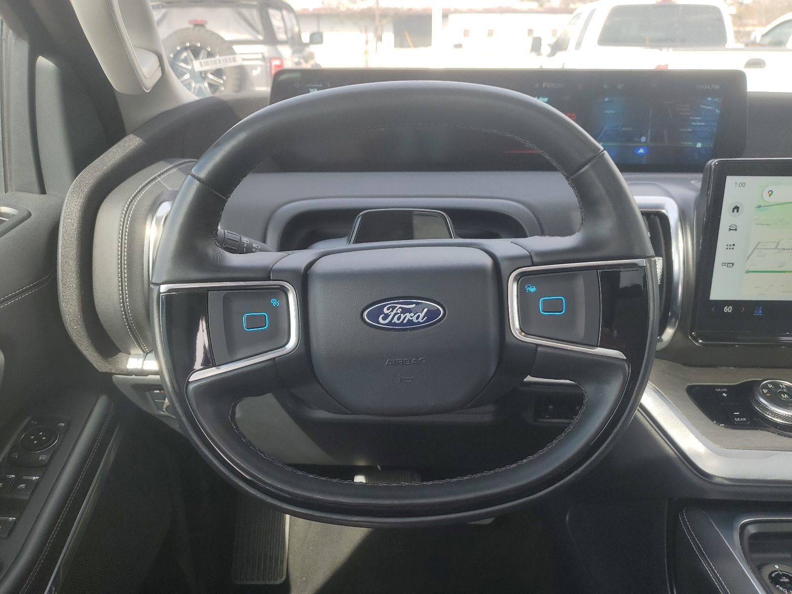 Used 2025 Ford Expedition Max Platinum image 11