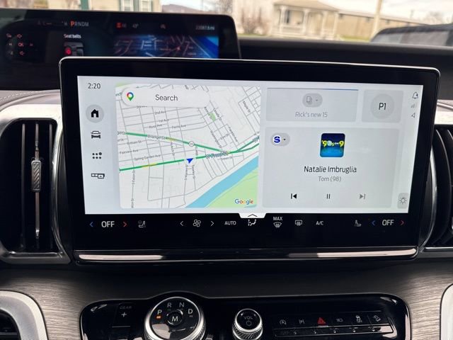 Certified 2025 Ford Expedition Max Platinum image 27