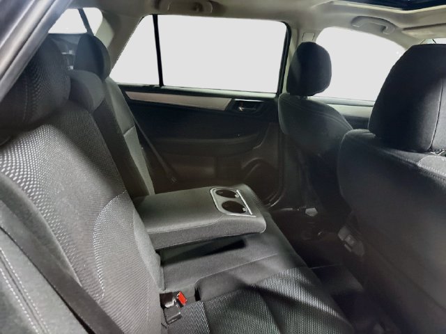 Used 2019 Subaru Outback 2.5i Premium w/ Popular Package #2 AWD/4WD image 21