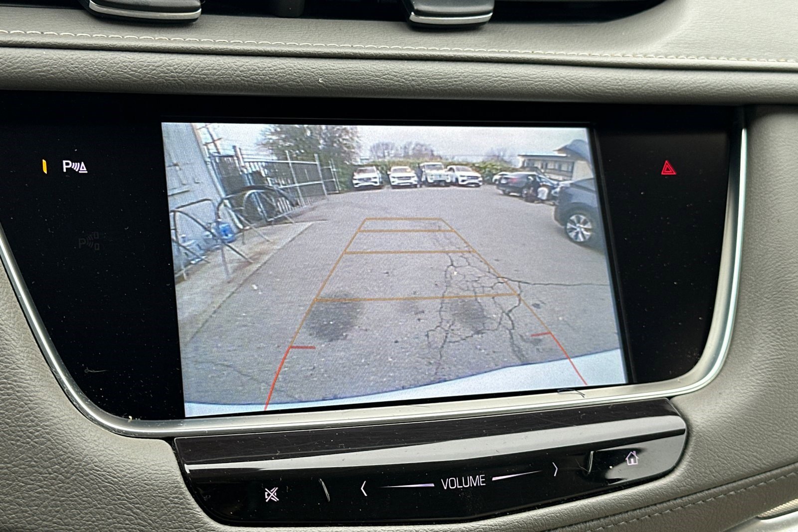 Used 2018 Cadillac XT5 Luxury w/ Driver Awareness Package image 28