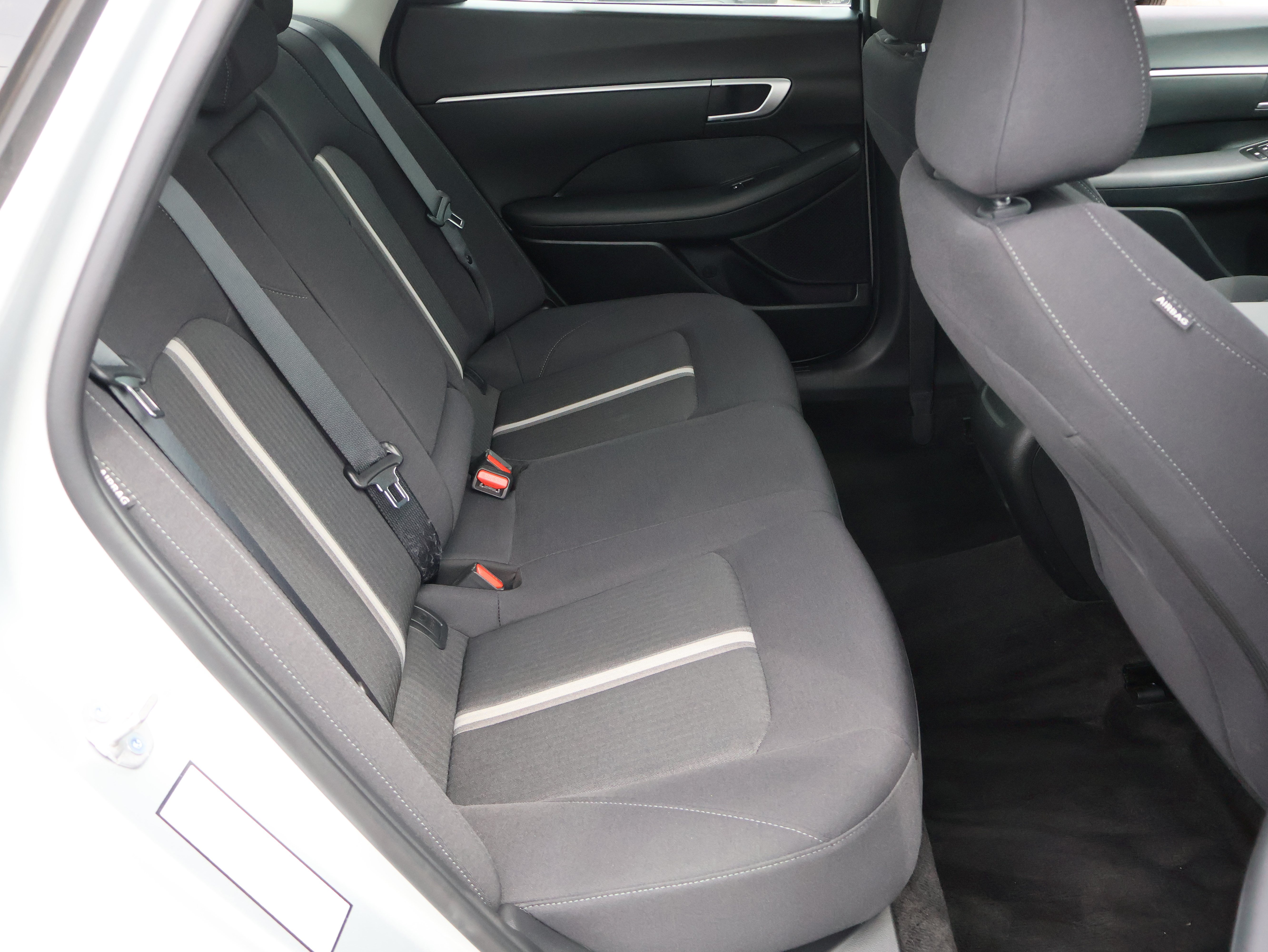 Used 2025 Hyundai Sonata SEL FWD image 12