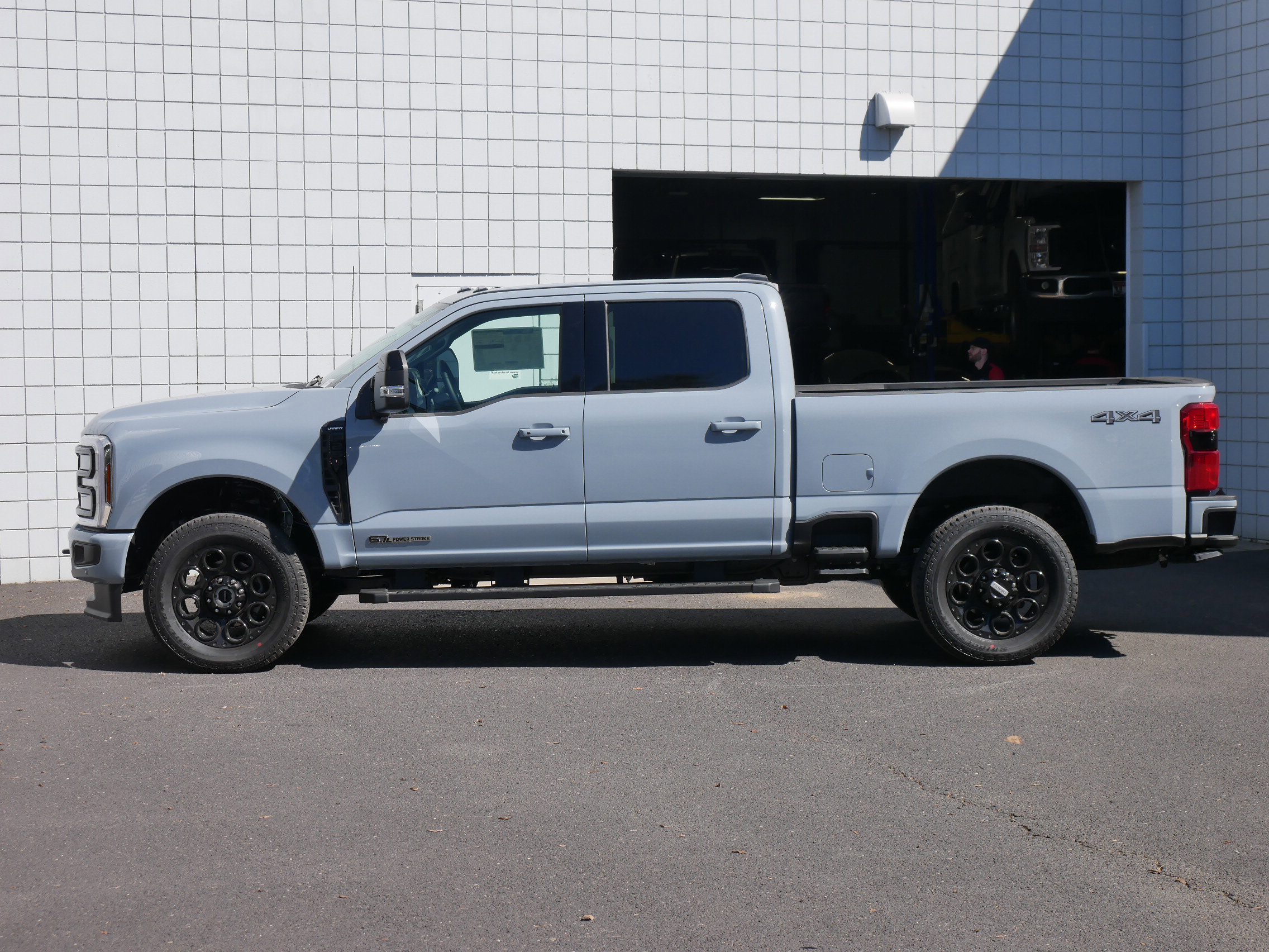 New 2025 Ford F250 Lariat w/ Lariat Ultimate Package image 22