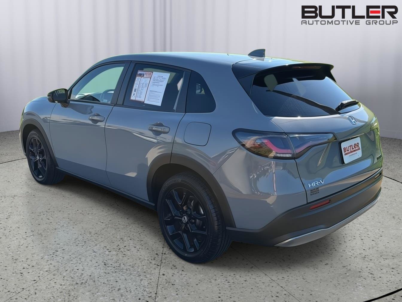 Used 2024 Honda HR-V Sport image 4