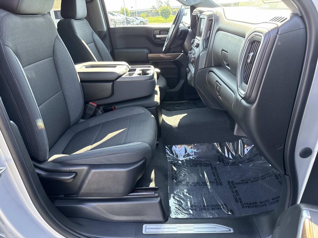 Used 2020 Chevrolet Silverado 1500 RST w/ True North Edition AWD/4WD image 19