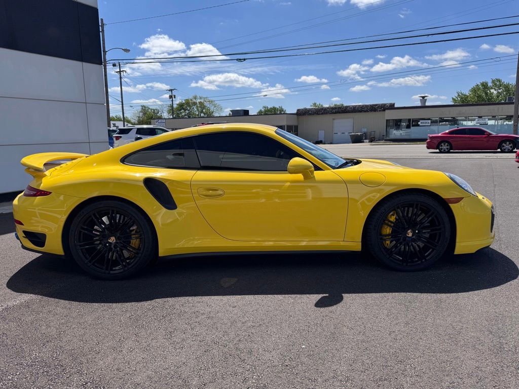 Used 2014 Porsche 911 Turbo S AWD/4WD image 8