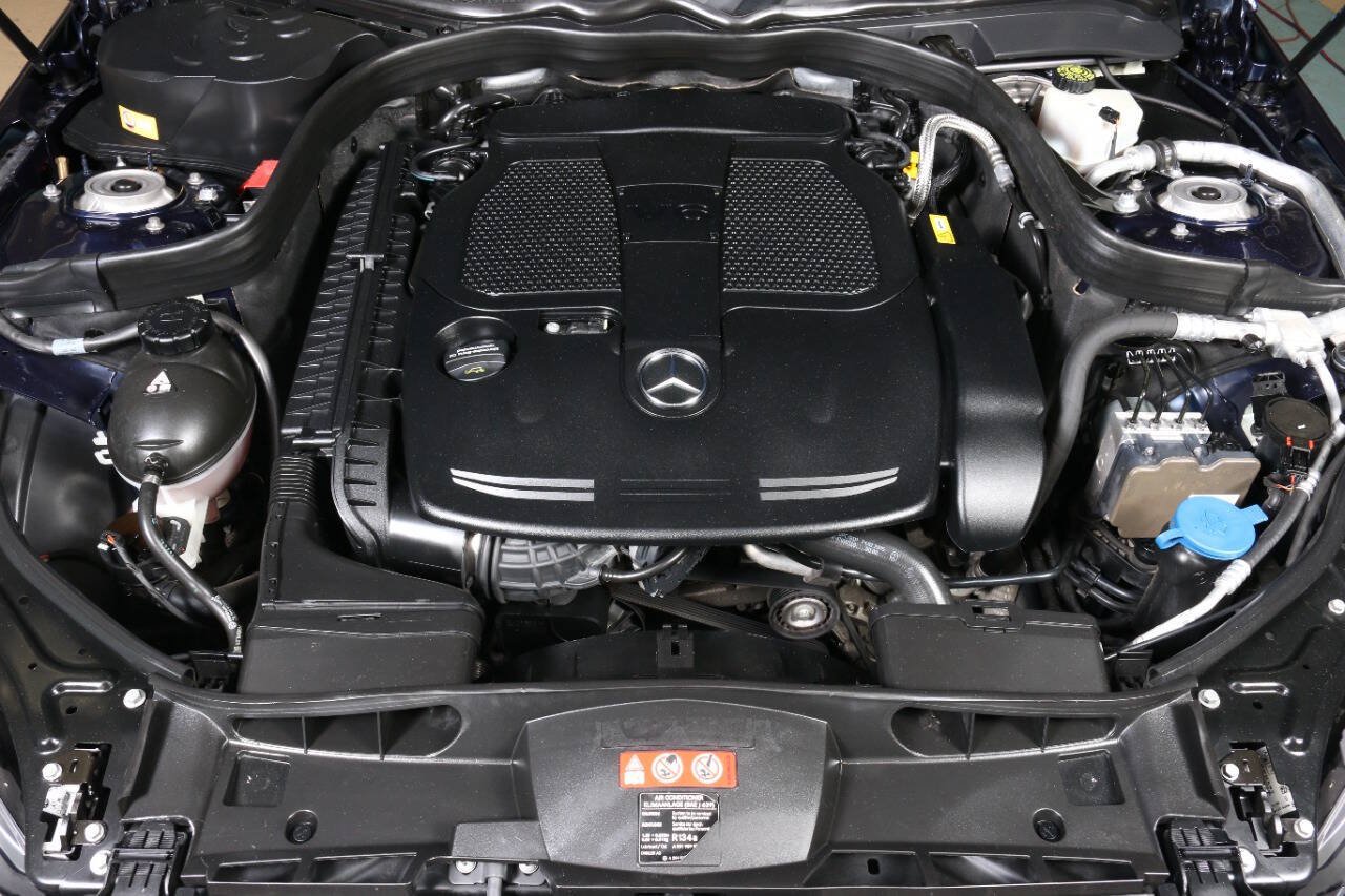 Used 2016 Mercedes-Benz E 350 Sedan image 10
